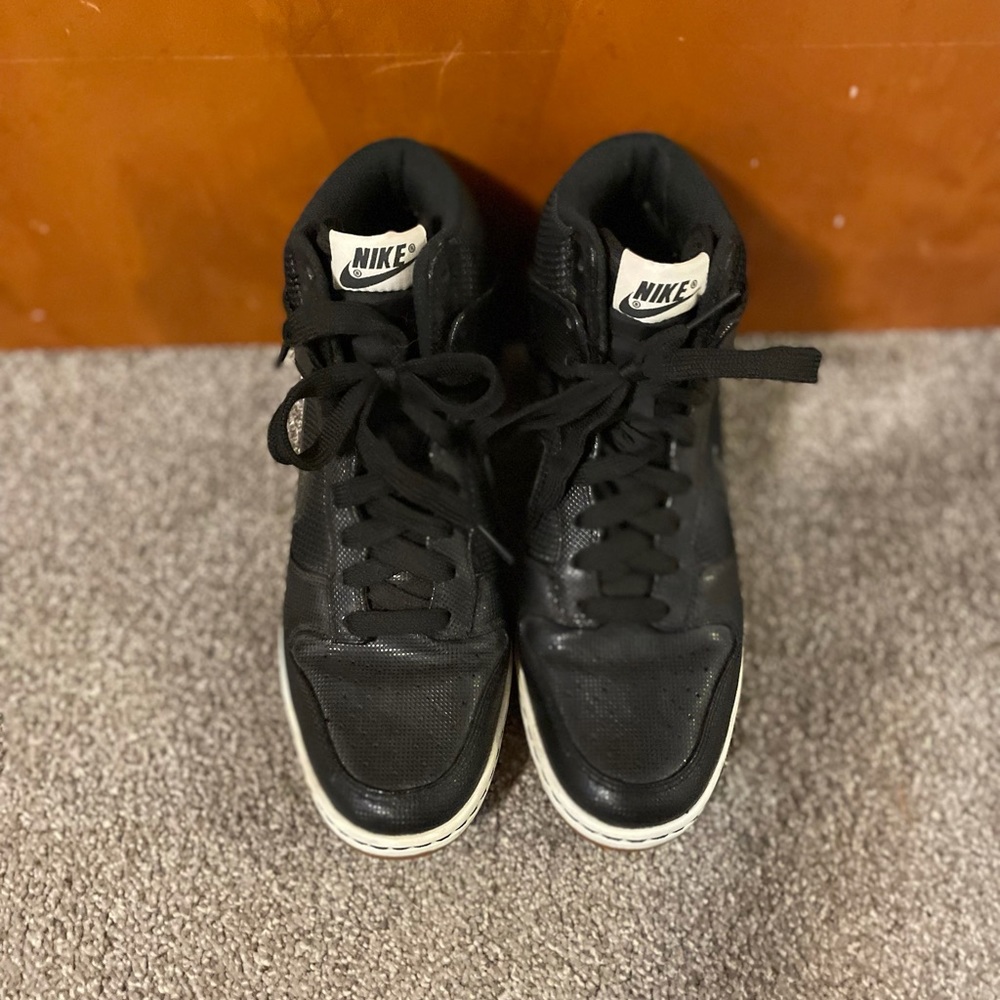 Nike Dunk Sky High